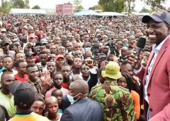 I cannot Campaign in Nyanza because Raila will make people to stone my Vehicles – Ruto